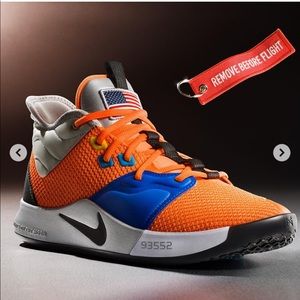 Meet your Posher, Athan